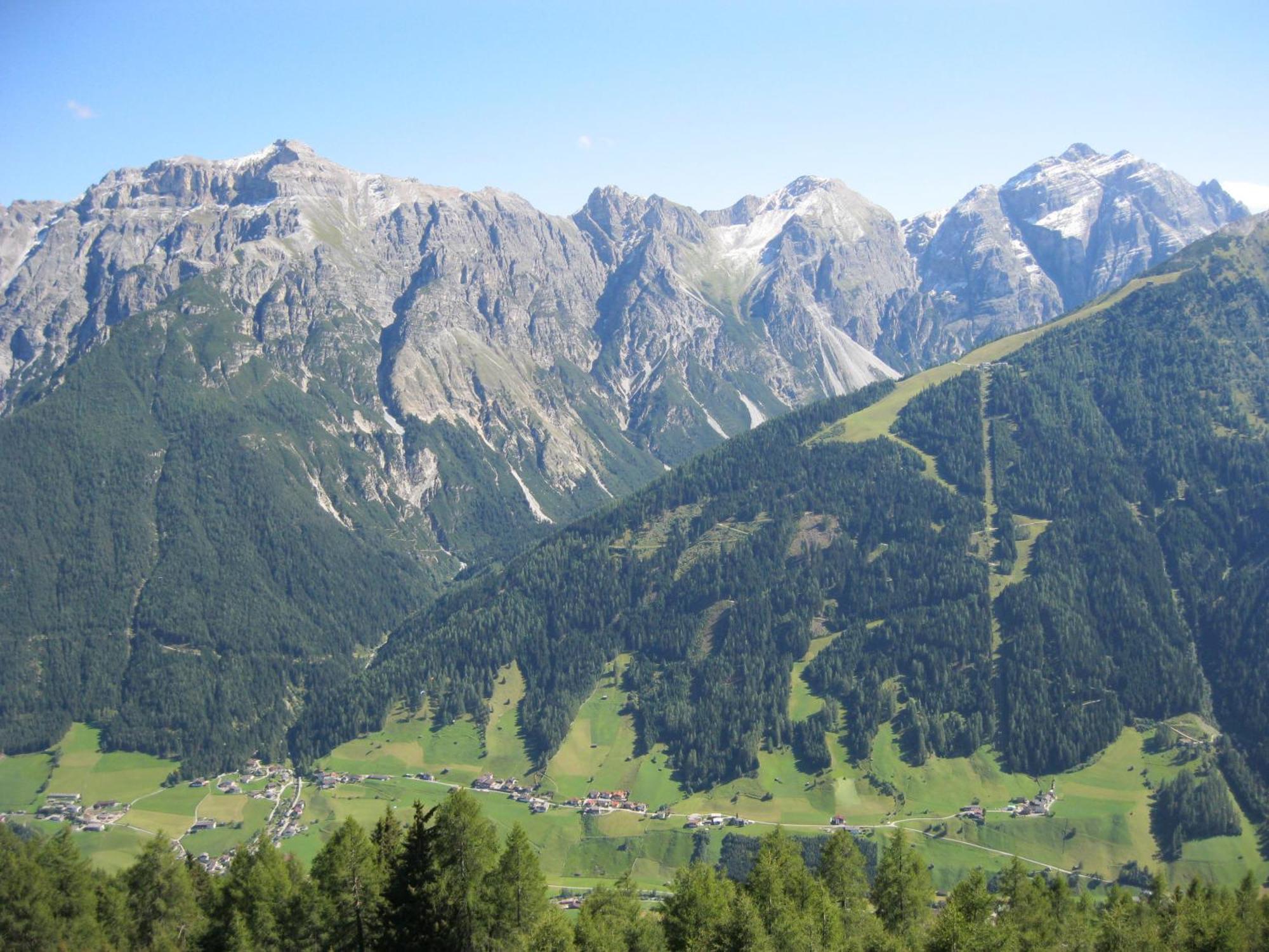 Ferienhaus Stubai Neustift im Stubaital Ngoại thất bức ảnh